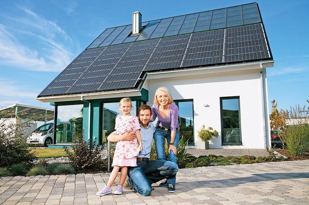 Solarstrom zur Eigenproduktion Hausbau Helden Solarenergie