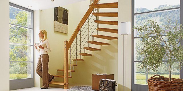 Treppen ohne senkrechte Setzstufen vermitteln einen luftigen, filigranen Eindruck. (Treppenmeister)