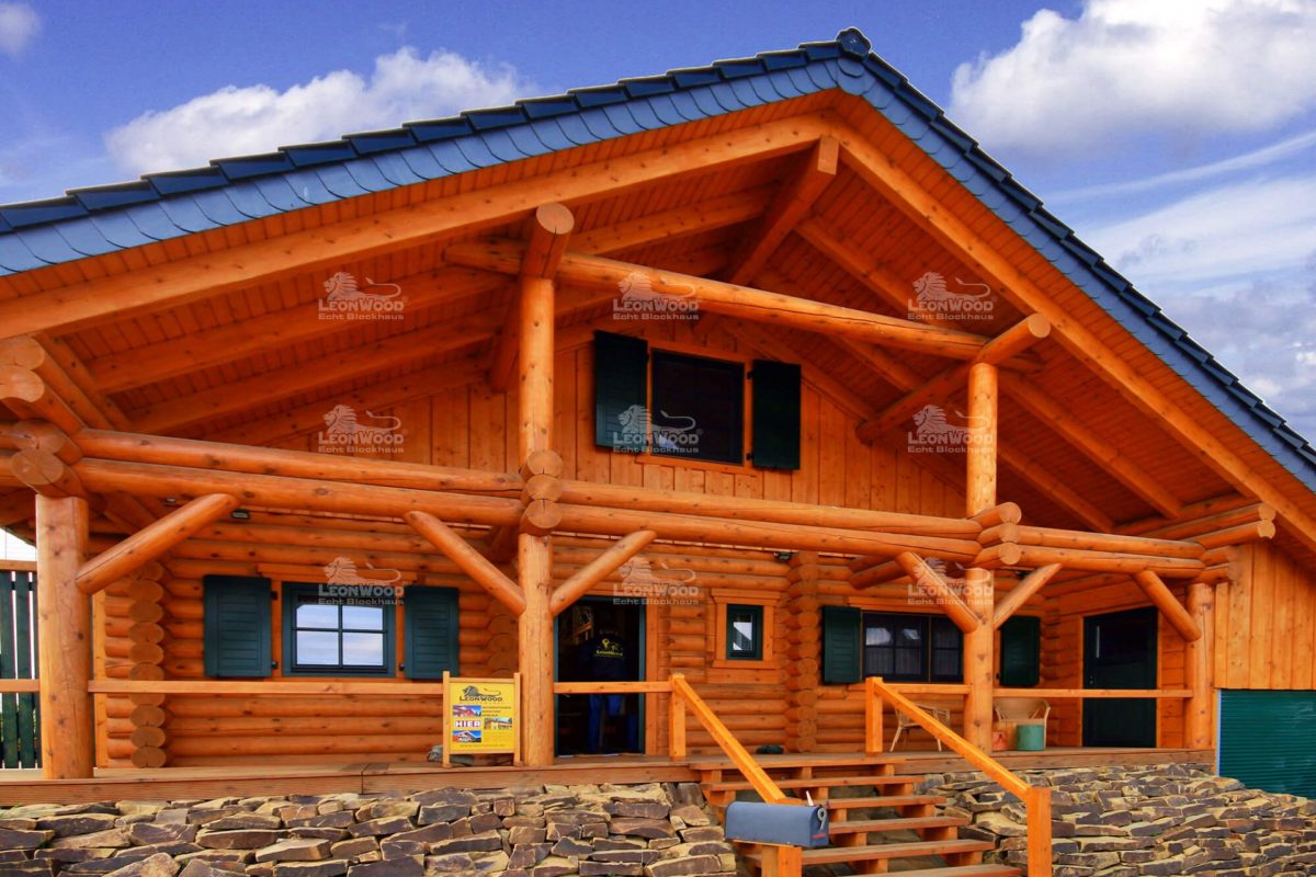 Haus Alaska - Das Dach eines Hauses - Holzhaus
