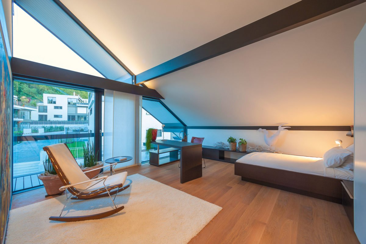 HUF HAUS Musterhaus Zürich - Eine Ansicht eines Wohnzimmers - Interior Design Services