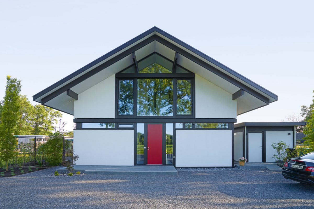 HUF Haus Modum 8 - Ein großes weißes Gebäude - Haus