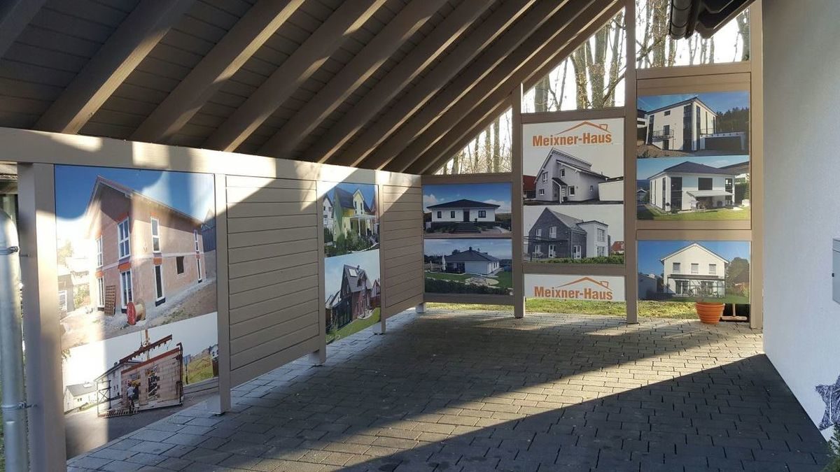 Silber - Ein Geschäft in einem Gebäude - Meixner-Haus GmbH