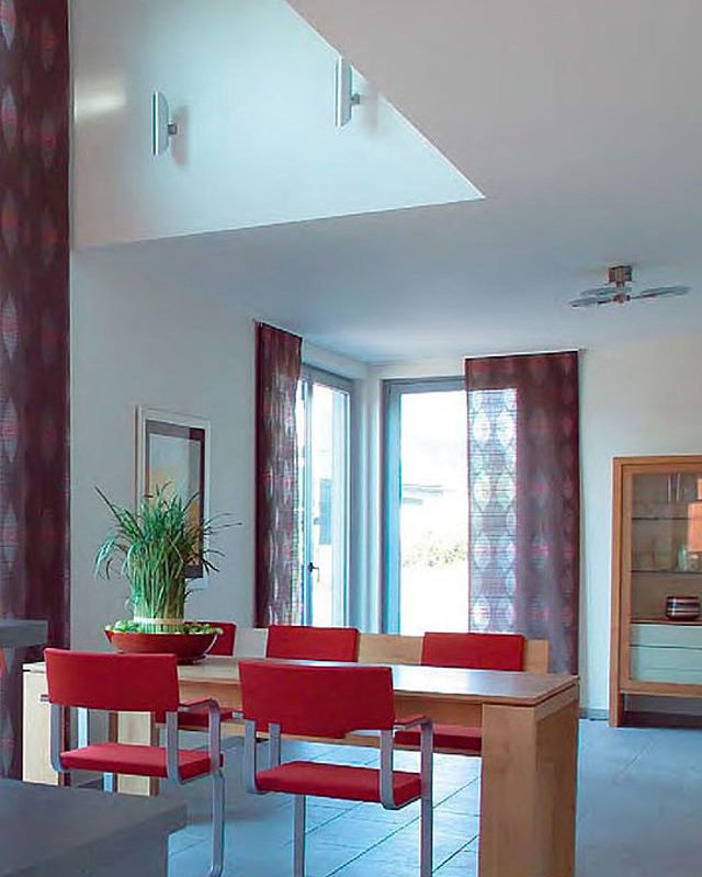 Musterhaus Mühlheim-Kärlich - Ein Esstisch - Interior Design Services