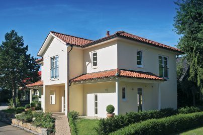 Kleine Villa - Ein kleines haus im hintergrund - Haus