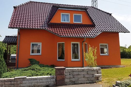 Automatisch gespeicherter Entwurf - Das Dach eines Hauses - Haus