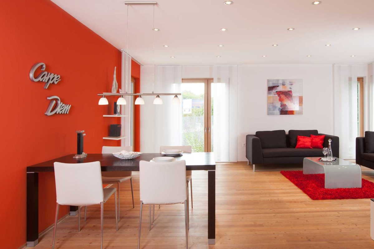 Haas Z 175 B - Ein Wohnzimmer mit Möbeln und einem Flachbildfernseher - Interior Design Services