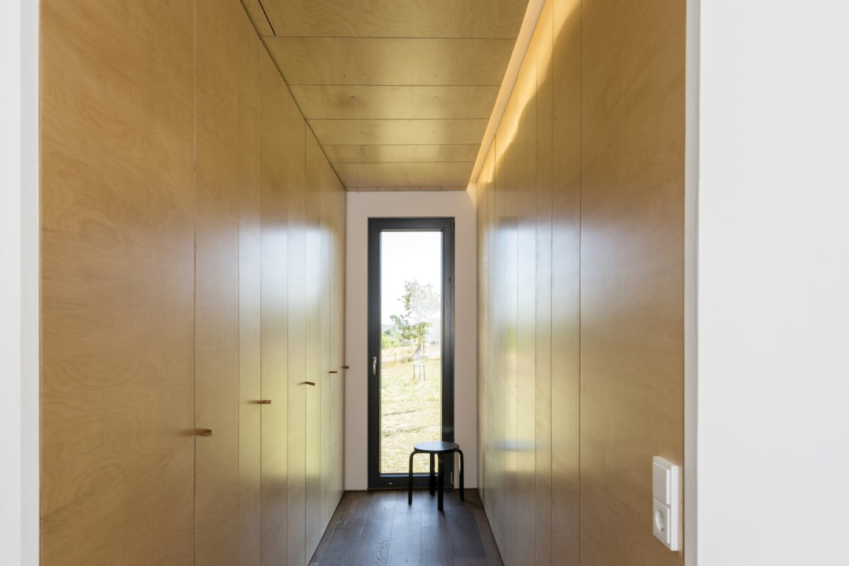 Kundenhaus Schaub - Ein Zimmer mit Holzboden - Fußboden