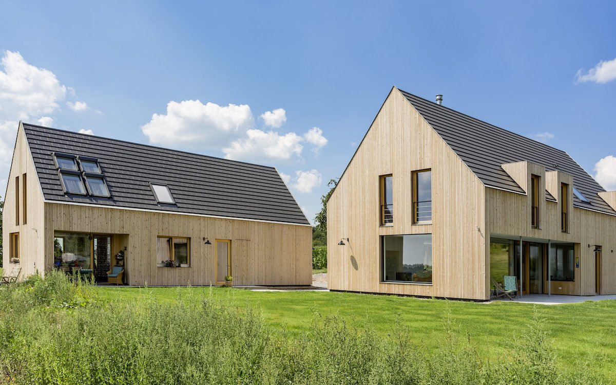 Landhaus Wolfenbrueck - Ein haus mit rasen vor einem gebäude - Haus