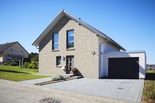 Hausbau Helden Gussek Haus | Kundenhaus Fürstenberg