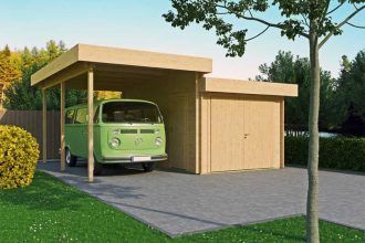 holzgarage-mit-flachdach-hoher-carport