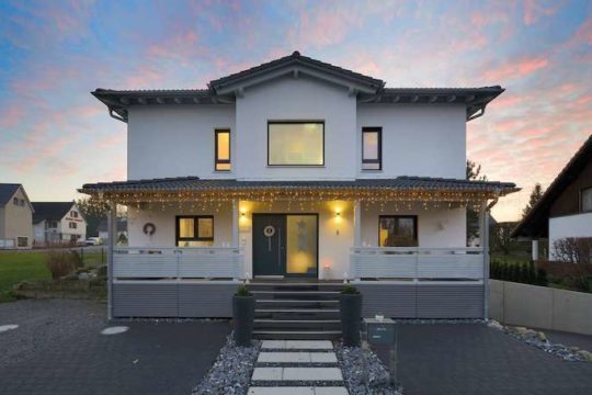 Hausbau Helden Fertighaus Weiss | Kundenhaus Tursellino