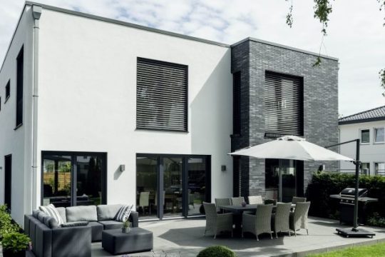 Hausbau Helden ARGE-Haus | Ein modernes Flachdachhaus