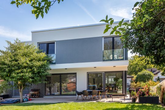 Individuelle Bauhaus-Villa von Meisterstueck-Haus