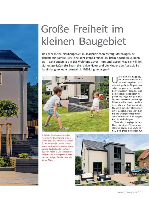 Fingerhaus-Kundenhaus mit Flachdacherker-Familienhaus