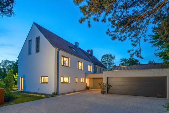 Hausbau Helden MYMassivhaus | Klassisches Massivhaus Thumann