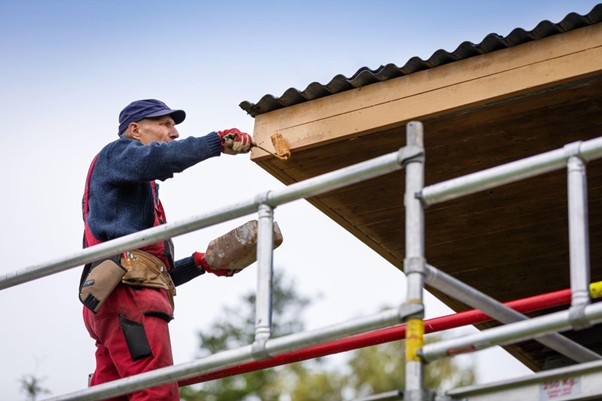 Platz schaffen, sicher arbeiten: Mobile Lösungen für private Bauprojekte Hausbau Helden Mobile Lösungen für private bauprojekte ronstik stock.adobe.com
